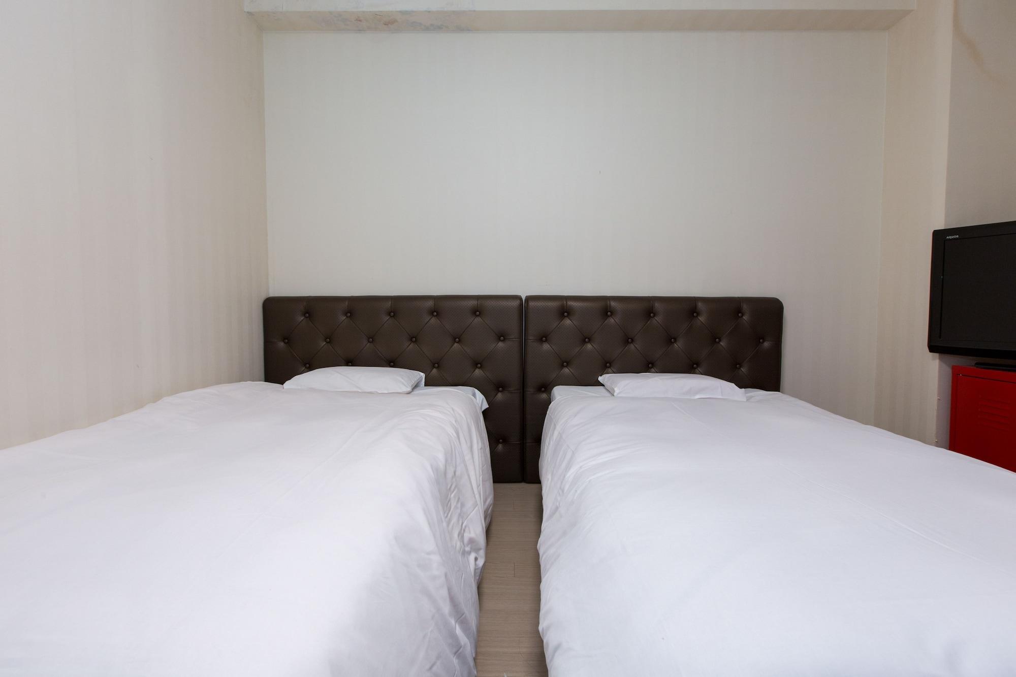 Hotel Empire in Shinjuku Tokio Buitenkant foto