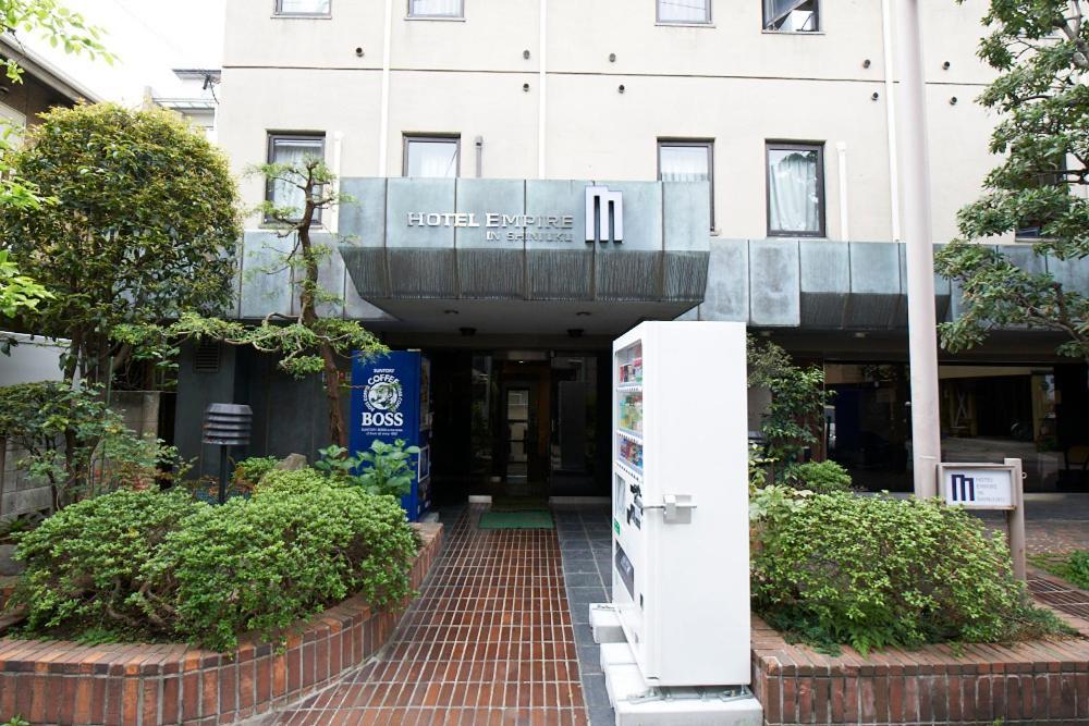 Hotel Empire in Shinjuku Tokio Buitenkant foto
