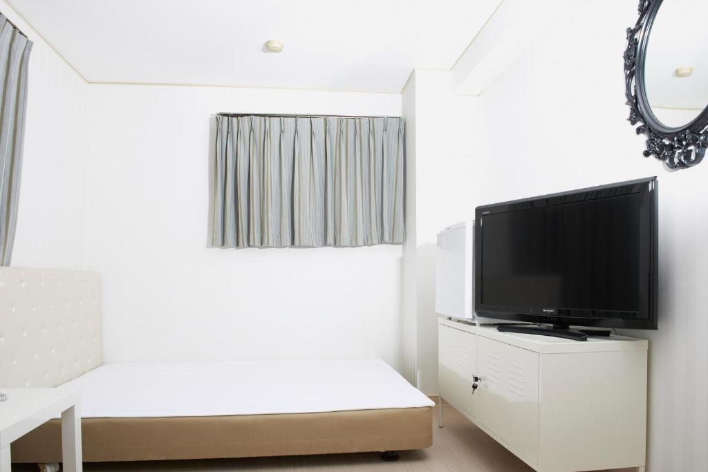 Hotel Empire in Shinjuku Tokio Kamer foto