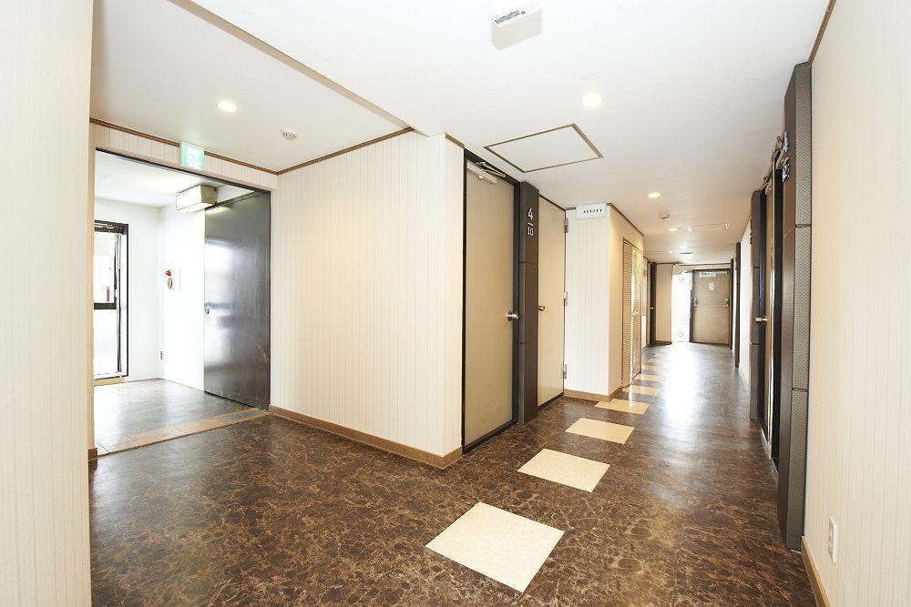 Hotel Empire in Shinjuku Tokio Buitenkant foto
